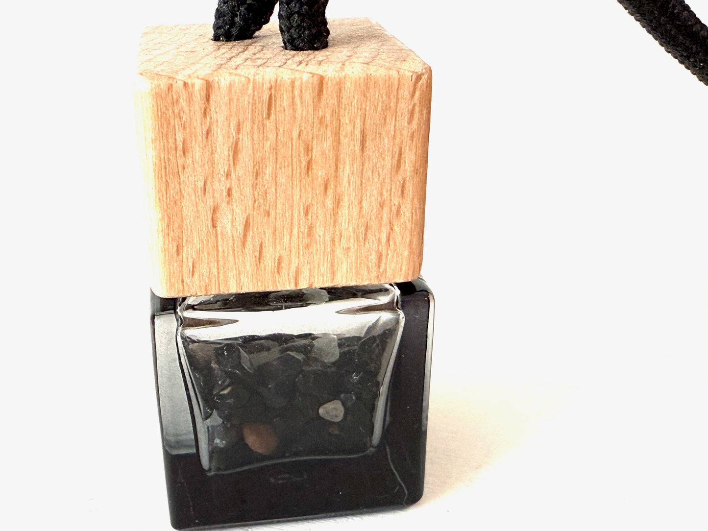 Crystal Filled Transparent Black Car Diffuser