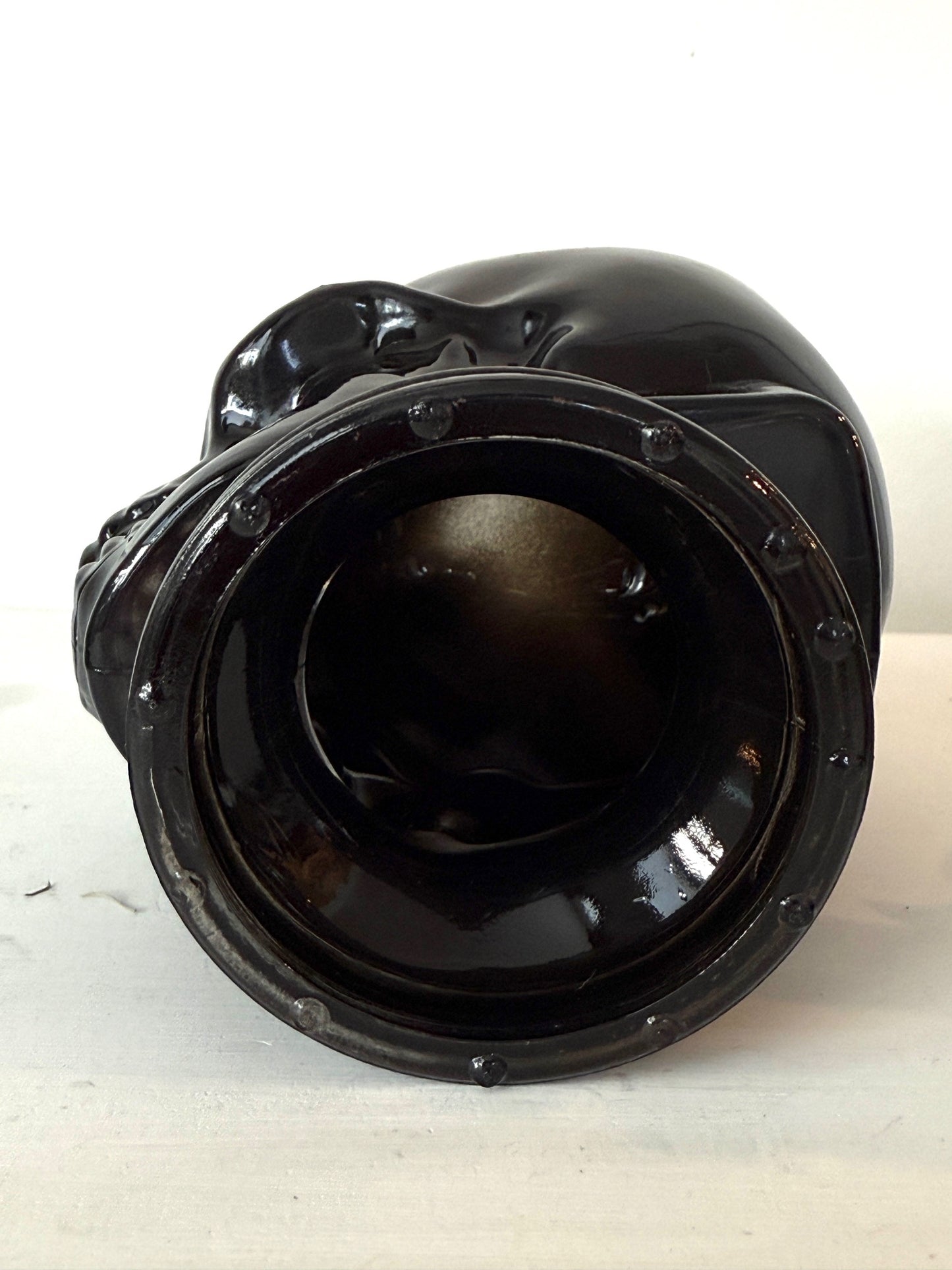 Black Glass Skull – Hollow 5" Decorative Crystal Head