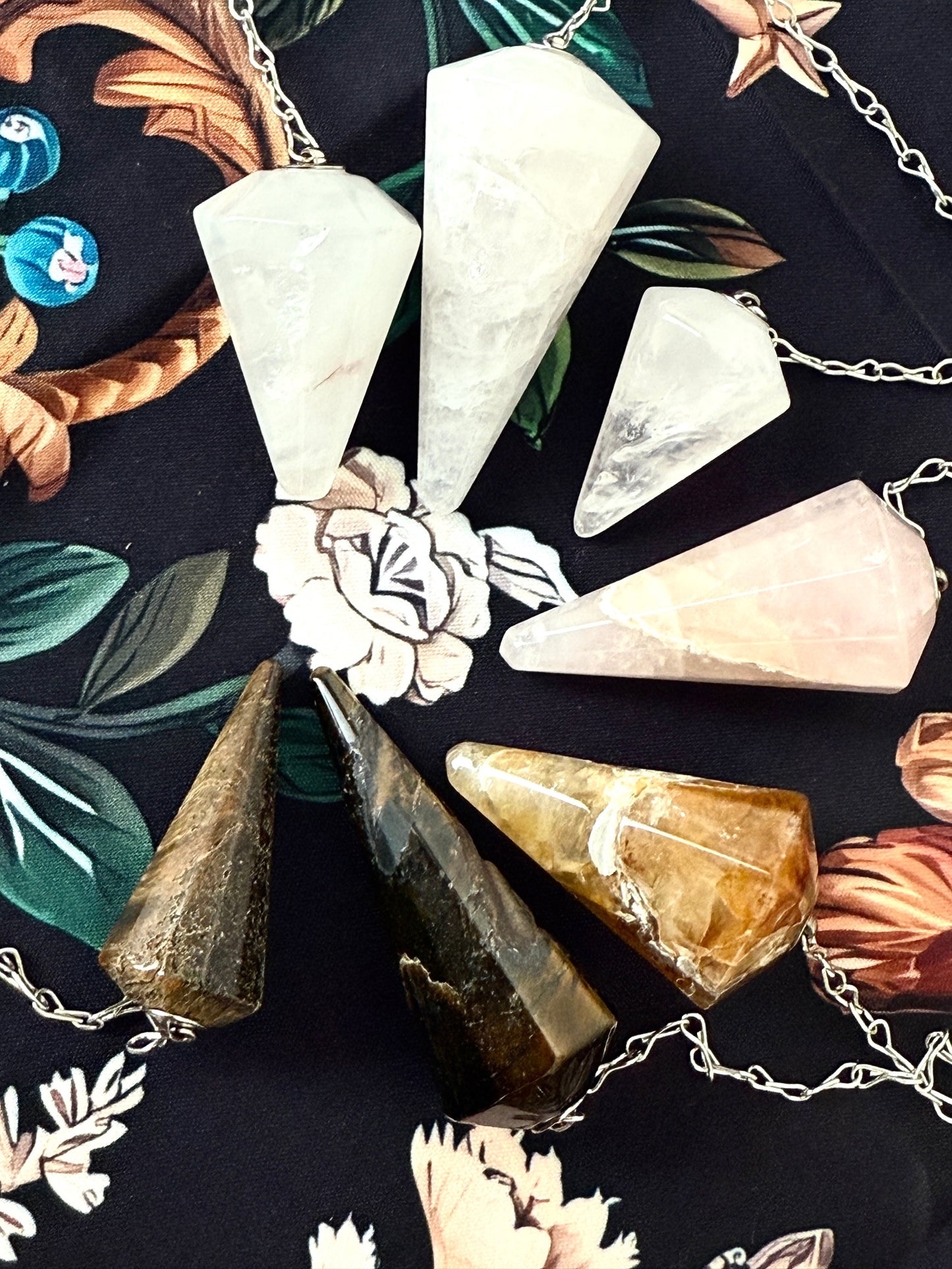 Pendulum - Divination Tool - Gemstone Crystal Pendulum