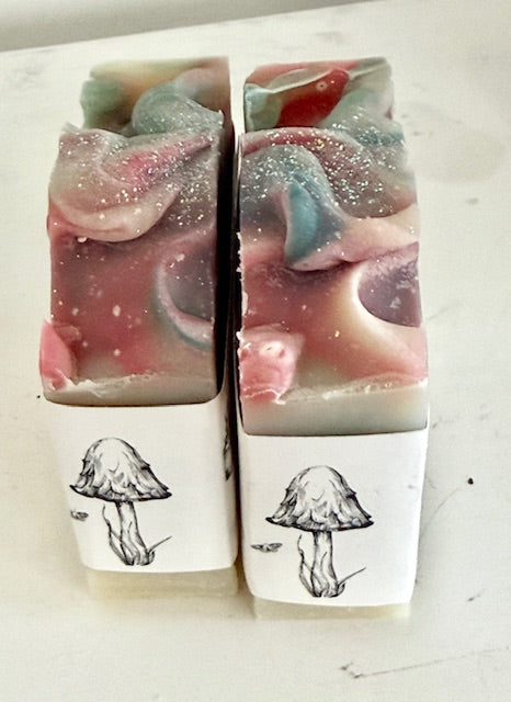 Elderwood - An Evergreen and Elderberry Artisan Soap - Fragrance