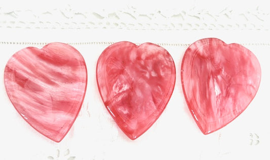 Cherry Quartz Large Heart‑Shaped Worry Stone — Comfort, Courage & Emotional Renewal