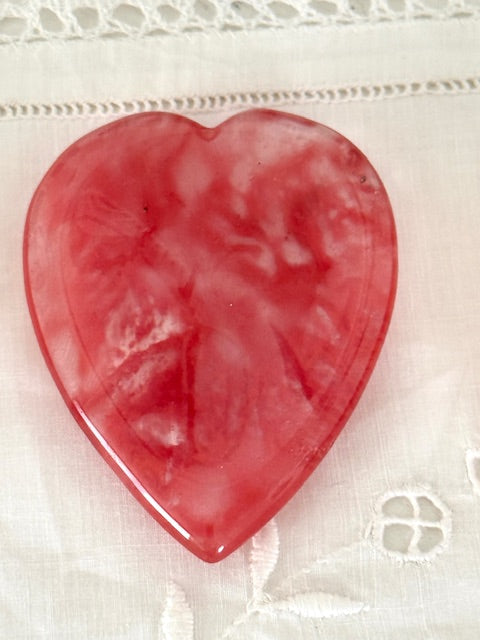 Cherry Quartz Large Heart‑Shaped Worry Stone — Comfort, Courage & Emotional Renewal