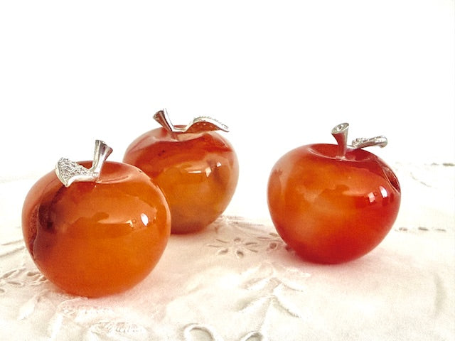 Agate Apple — 1" Crystal for Balance, Protection & Sweet Stability