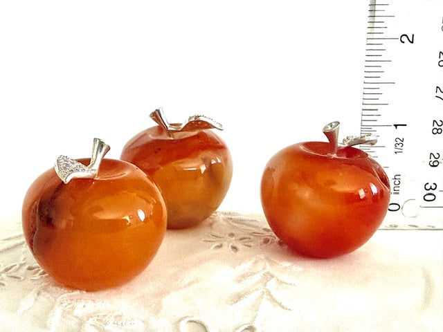 Agate Apple — 1" Crystal for Balance, Protection & Sweet Stability