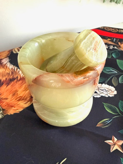 Green Onyx Mortar & Pestle — Hand‑Carved Stone for Herbs, Salt, Spices 2.5"