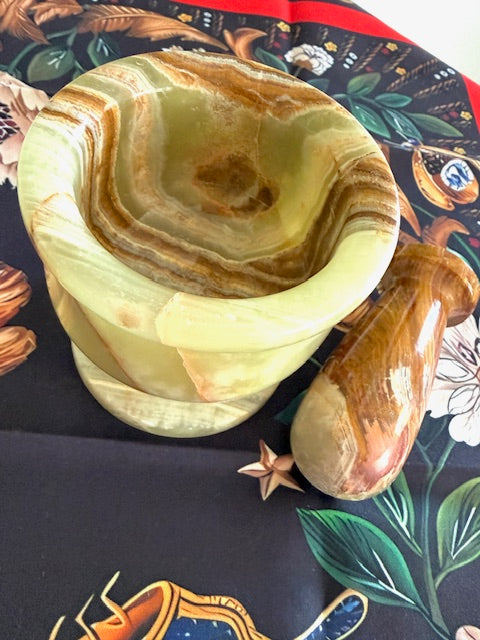 Green Onyx Mortar & Pestle — Hand‑Carved Stone for Herbs, Salt, Spices 2.5"