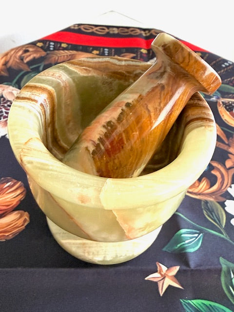 Green Onyx Mortar & Pestle — Hand‑Carved Stone for Herbs, Salt, Spices 2.5"