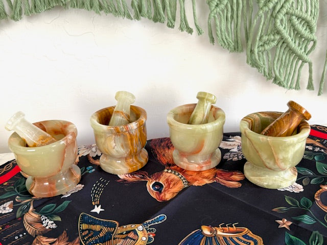 Green Onyx Mortar & Pestle — Hand‑Carved Stone for Herbs, Salt, Spices 2.5"