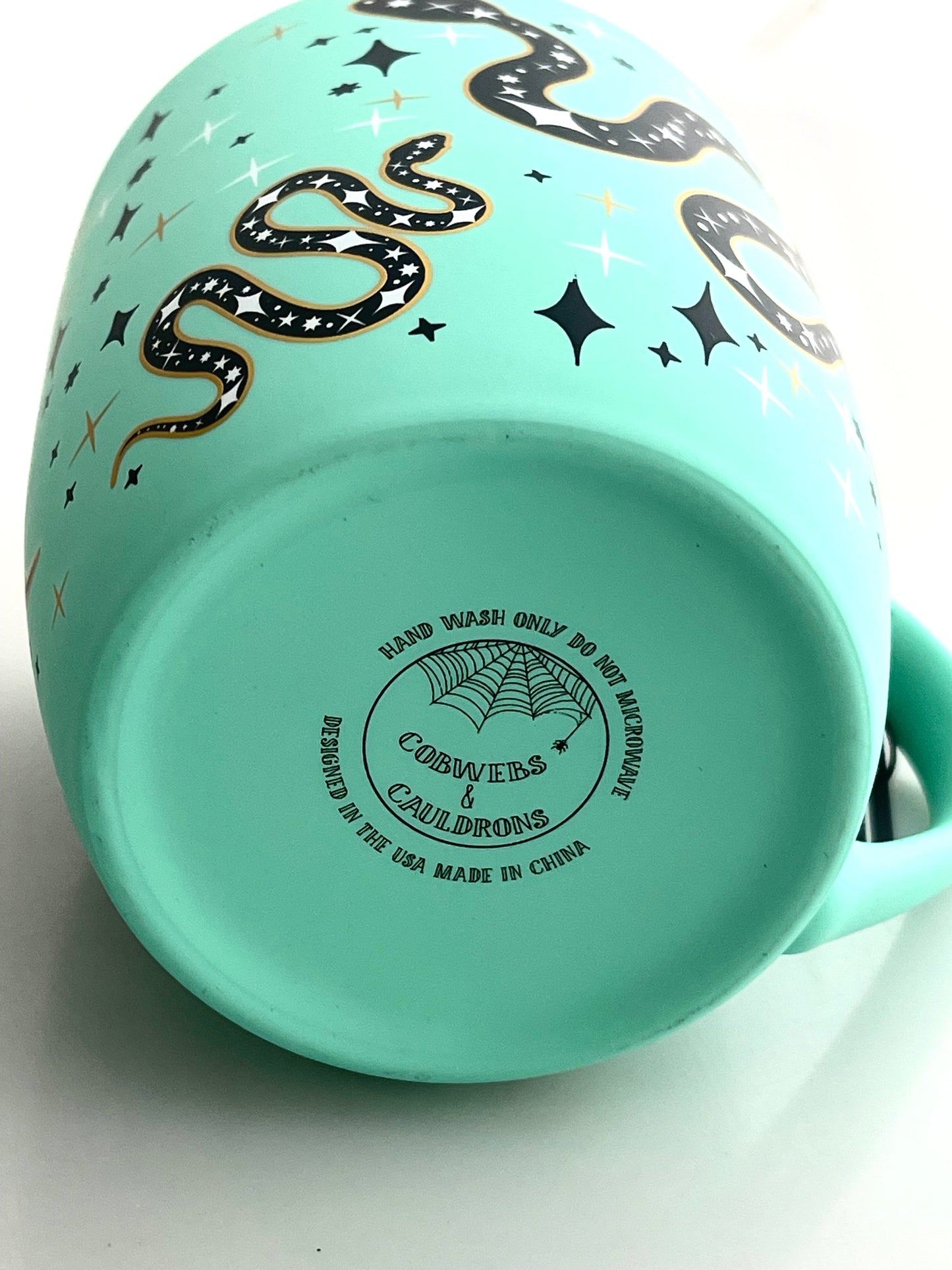 bottom view of mug